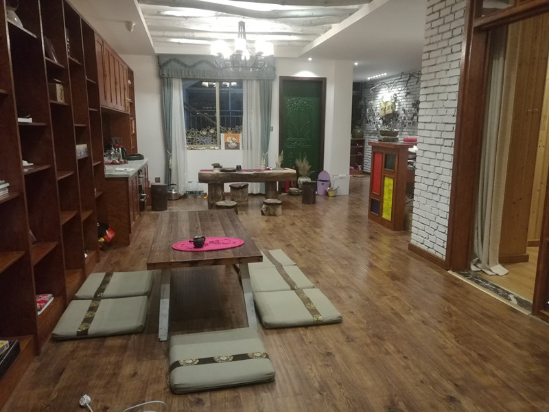 微信图片_20180207135049_副本.jpg
