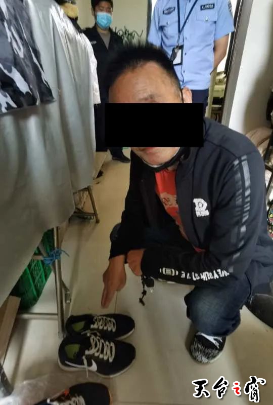 884.jpg
