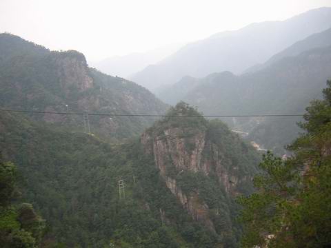 龙川峡景色