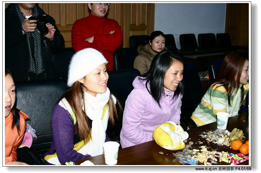 户外运动俱乐部迎2005元旦联欢晚会