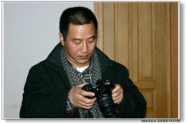 户外运动俱乐部迎2005元旦联欢晚会