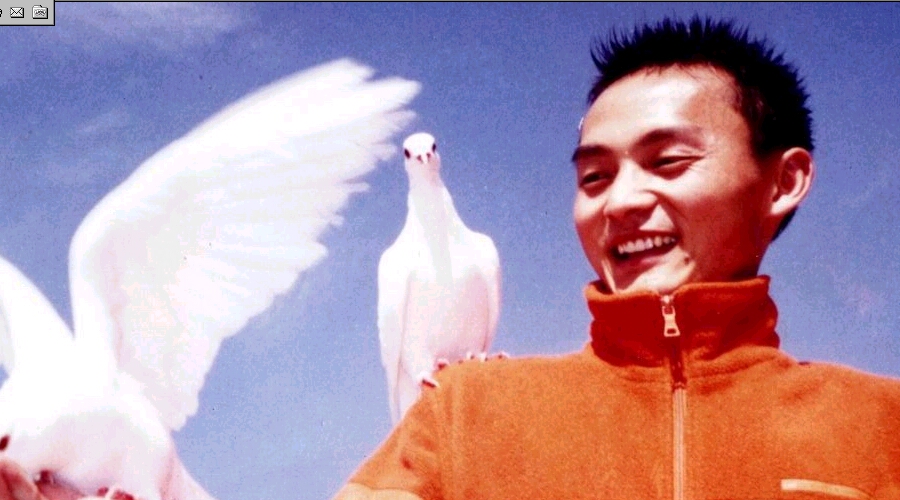 色友亮相