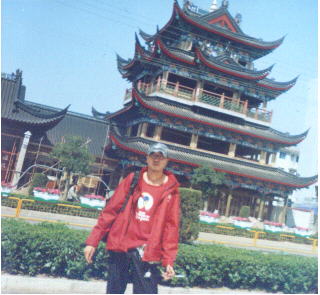 色友亮相
