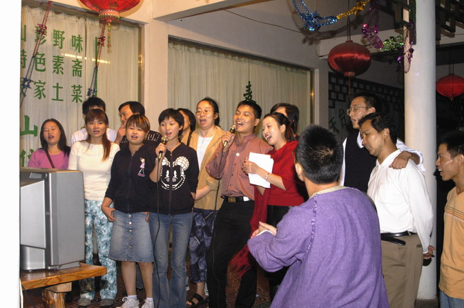 艺术沙龙中秋烛光晚会