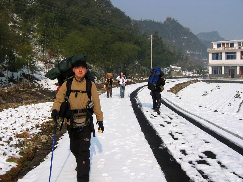 十三点上大雷山
