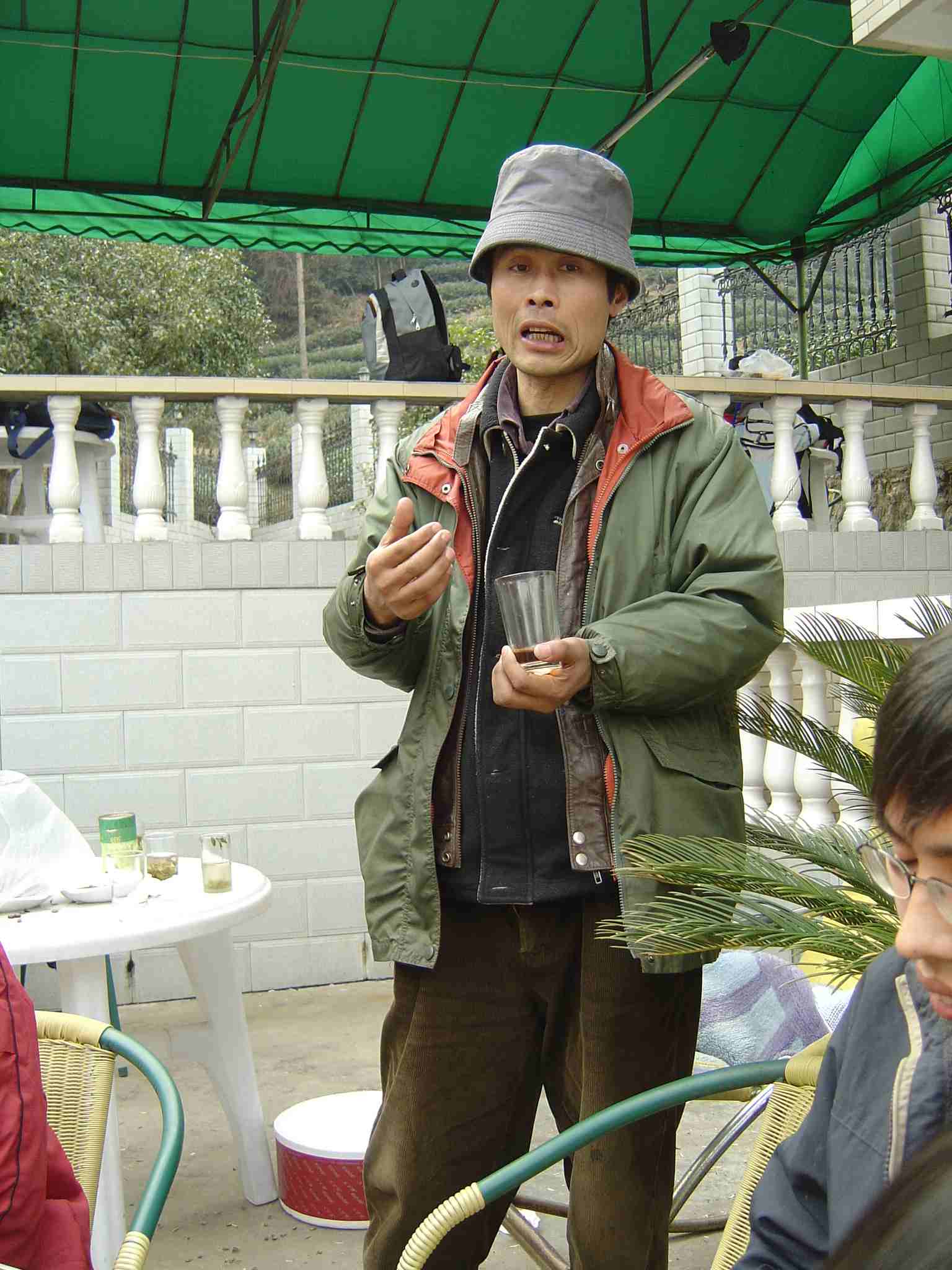 你们走黄岩，我只能走西湖群山了