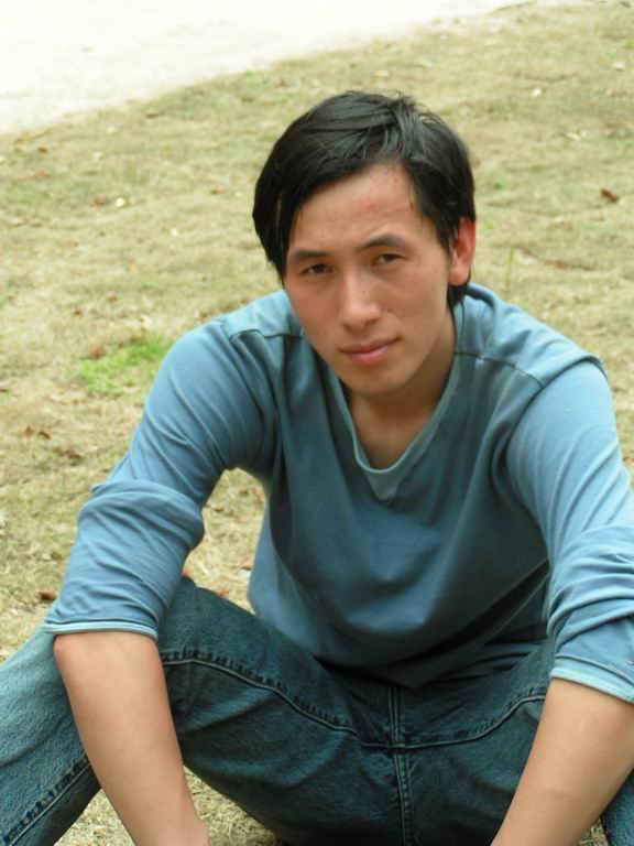 2005.4.9龙川峡岩降之人物版