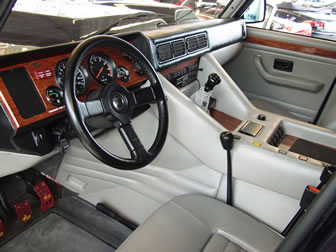 [转帖]Lamborghini LM002 1991