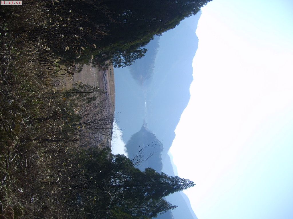 寒山湖（菜鸟之作，表见笑）