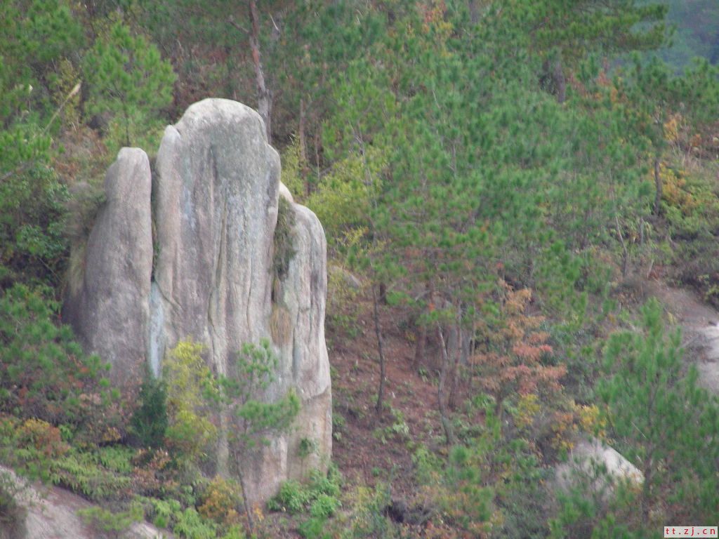 天台山〖手掌石〗