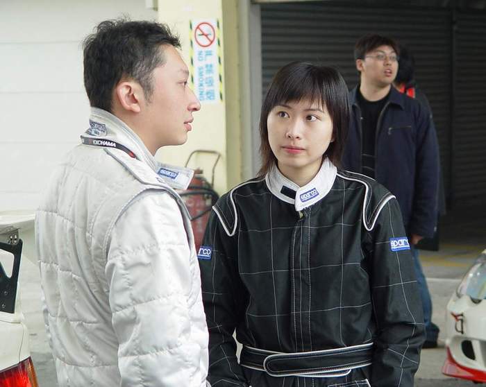 ~~~3月5日珠海赛车场香港车会日，加精彩视频加美女~~~