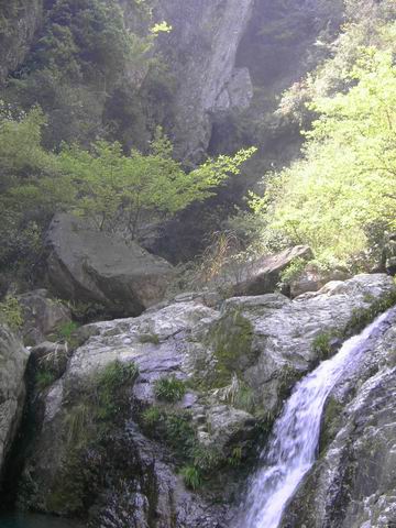 天台山发现东畚大峡谷