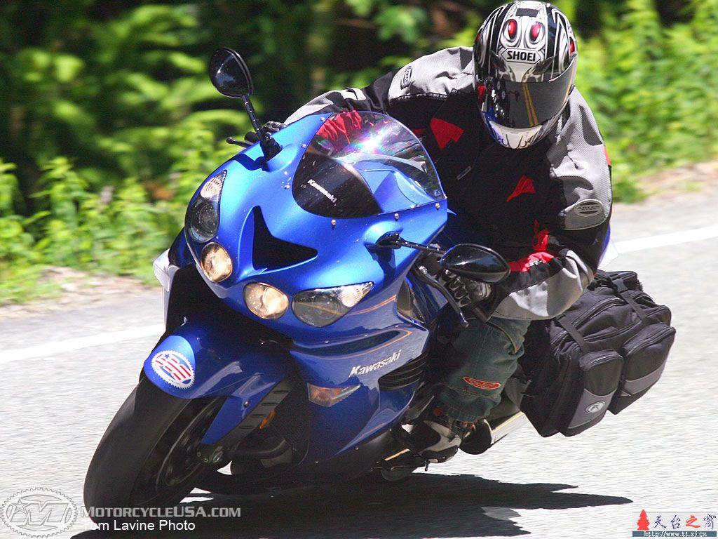 06的王者对决！！！隼VSZZR1400
