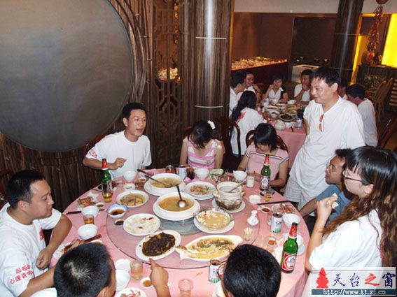 十三届全运会青年志愿者:天台车友会