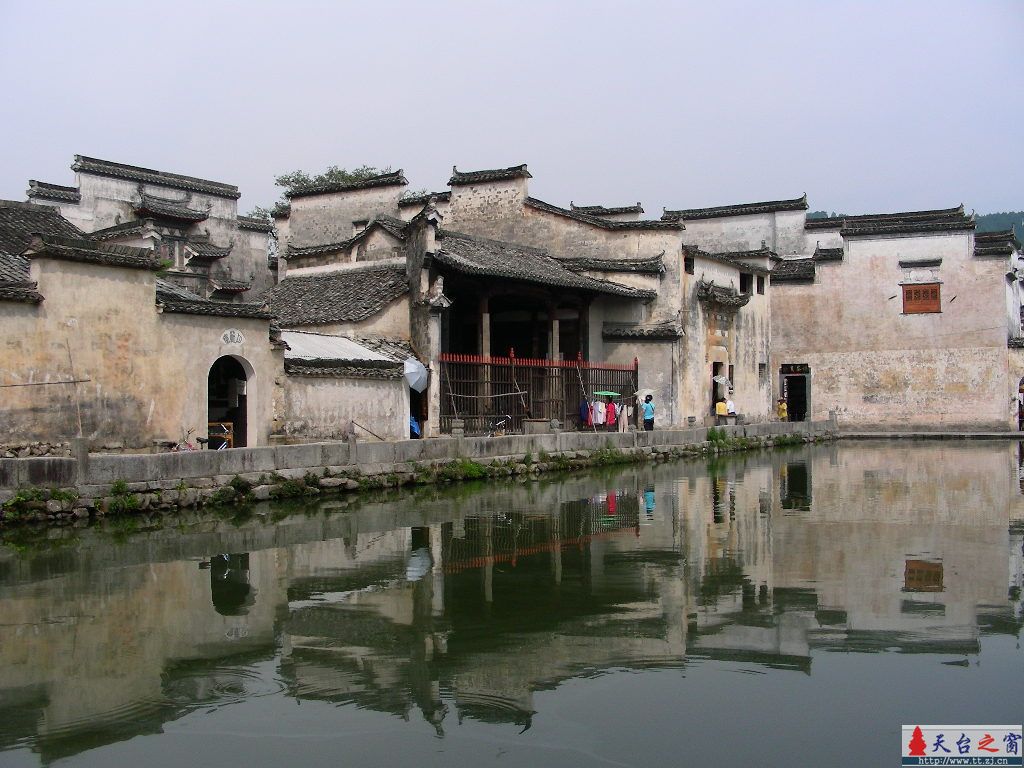 宏   村    古   名    居