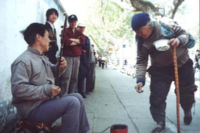 麻木的中国之感动