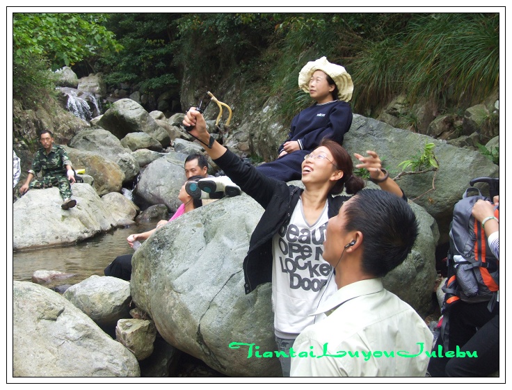 穿越九龙潭  会师苍山顶