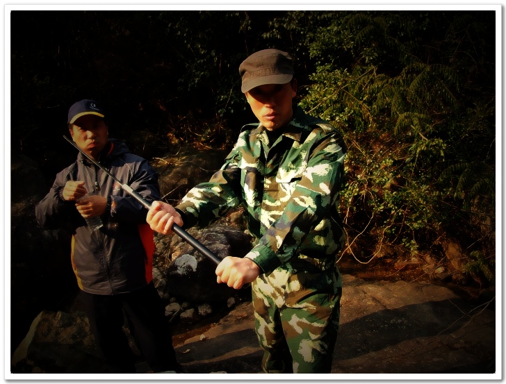 k28NXL43.jpg