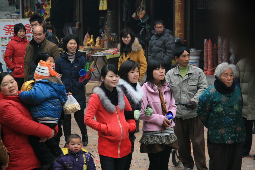 2009大年初一戏迷在济公老家活动