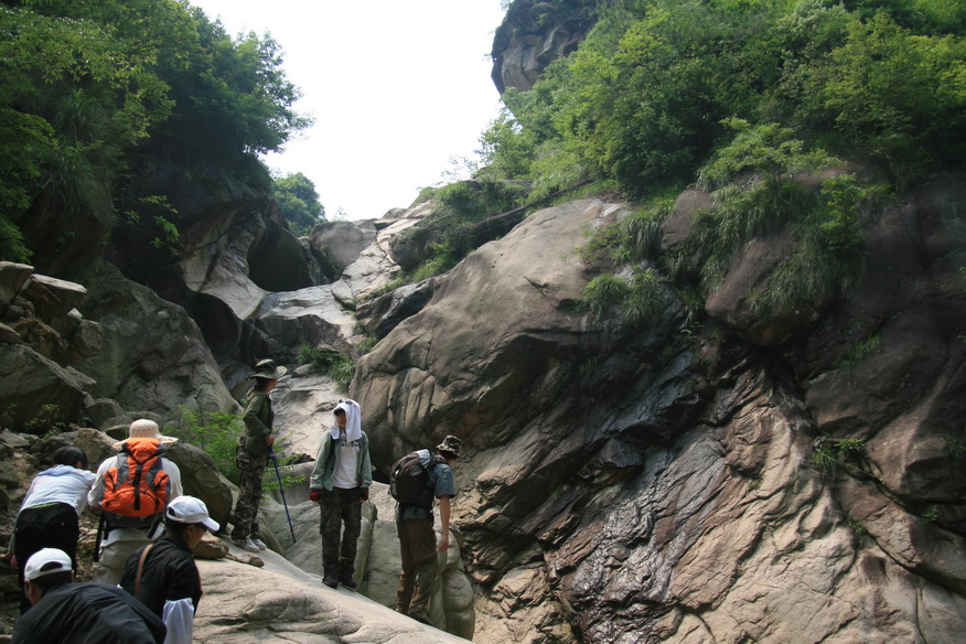 090613天台驴友俱乐部和乐清老狼户外俱乐部塔头寺联欢及螺溪钓艇徒步