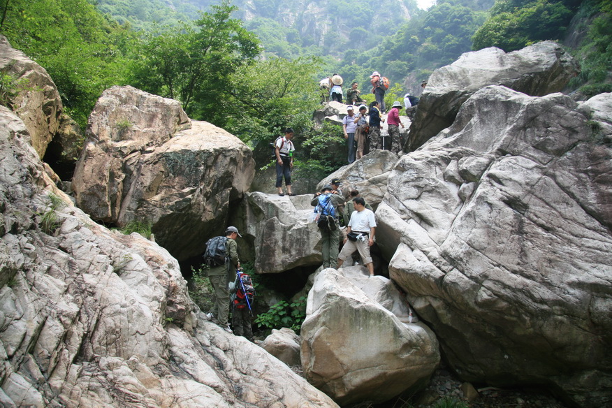 090613天台驴友俱乐部和乐清老狼户外俱乐部塔头寺联欢及螺溪钓艇徒步
