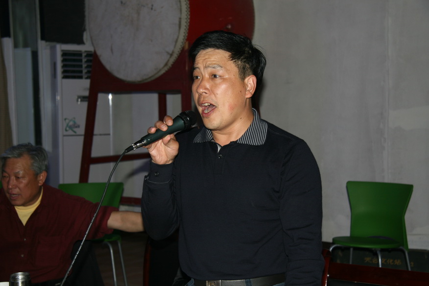 090428戏迷在文化馆联欢