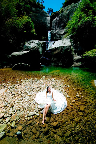 湖影夏季天姥山------沃州湖 婚纱照片欣赏