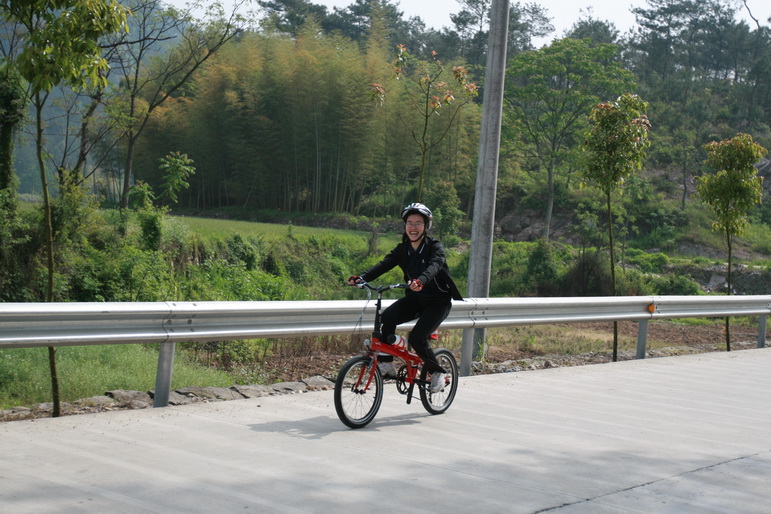 IMG_3604_缩小大小.JPG