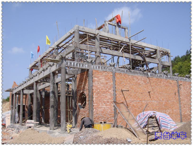 在建中的东安隐寺2.jpg