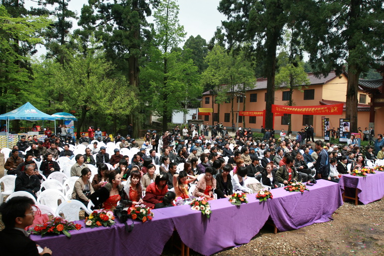 IMG_3956_缩小大小.JPG